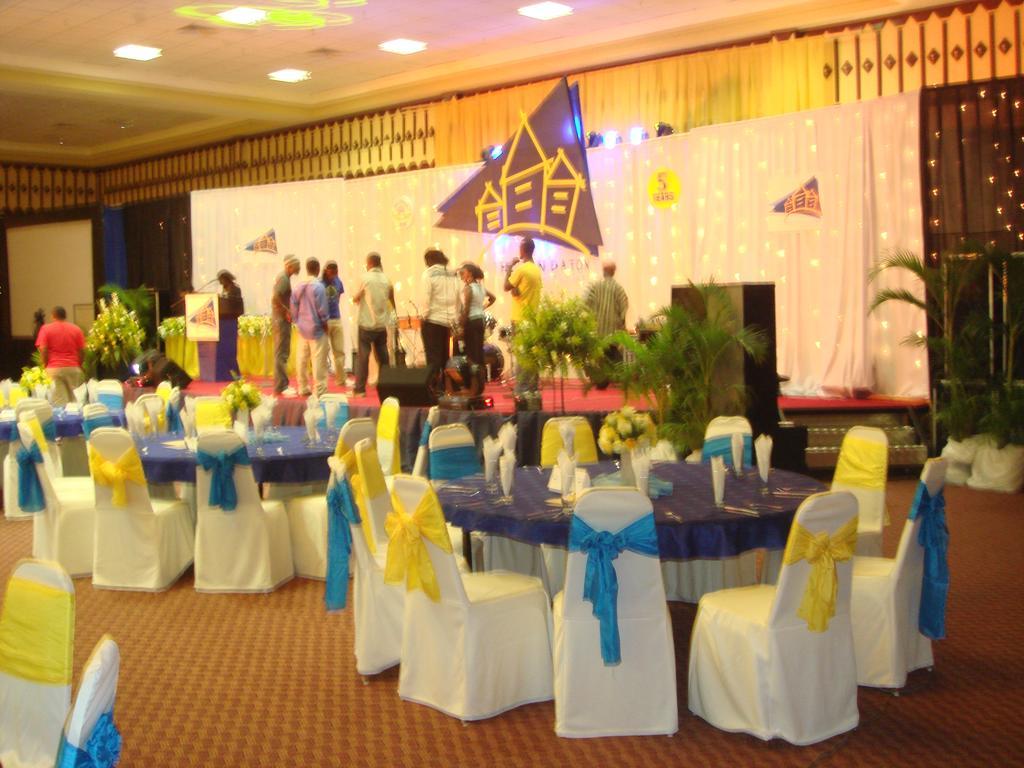 Blue Pearl Hotel & Apartments Dar es Salaam Exteriör bild